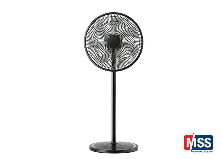 18-Inch Solar-Powered Fan